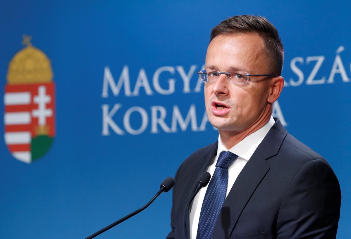 Глава МИД Венгрии заявил, что Будапешт не позволит Украине еще больше ухудшить положение закарпатских венгров