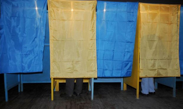 ЦИК изменила границы избирательных участков, образованных при посольствах Украины в Грузии, Казахстане и Финляндии, расширив регионами РФ, которые были закреплены за ликвидированными участками